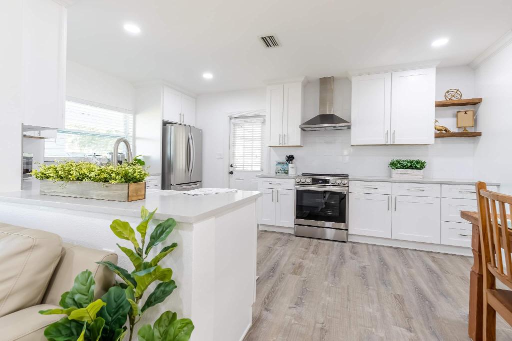 Tampa rental turnover checklist by WL Handyman Service
